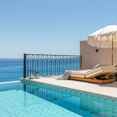 Appart hôtel Sewelo - Beachfront Boutique Skinária