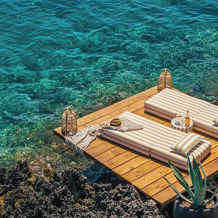 Sewelo - Beachfront Boutique 4*