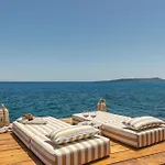 Sewelo - Beachfront Boutique 아파트호텔