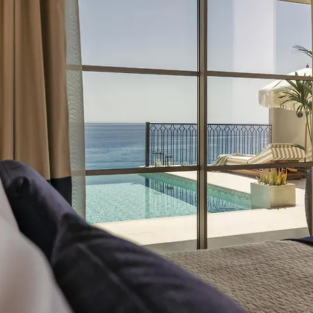 Apart Otel Sewelo - Beachfront Boutique