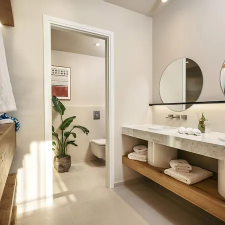 Sewelo - Beachfront Boutique Aparthotel Skinaria