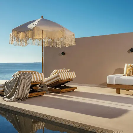 Sewelo - Beachfront Boutique Apart Otel